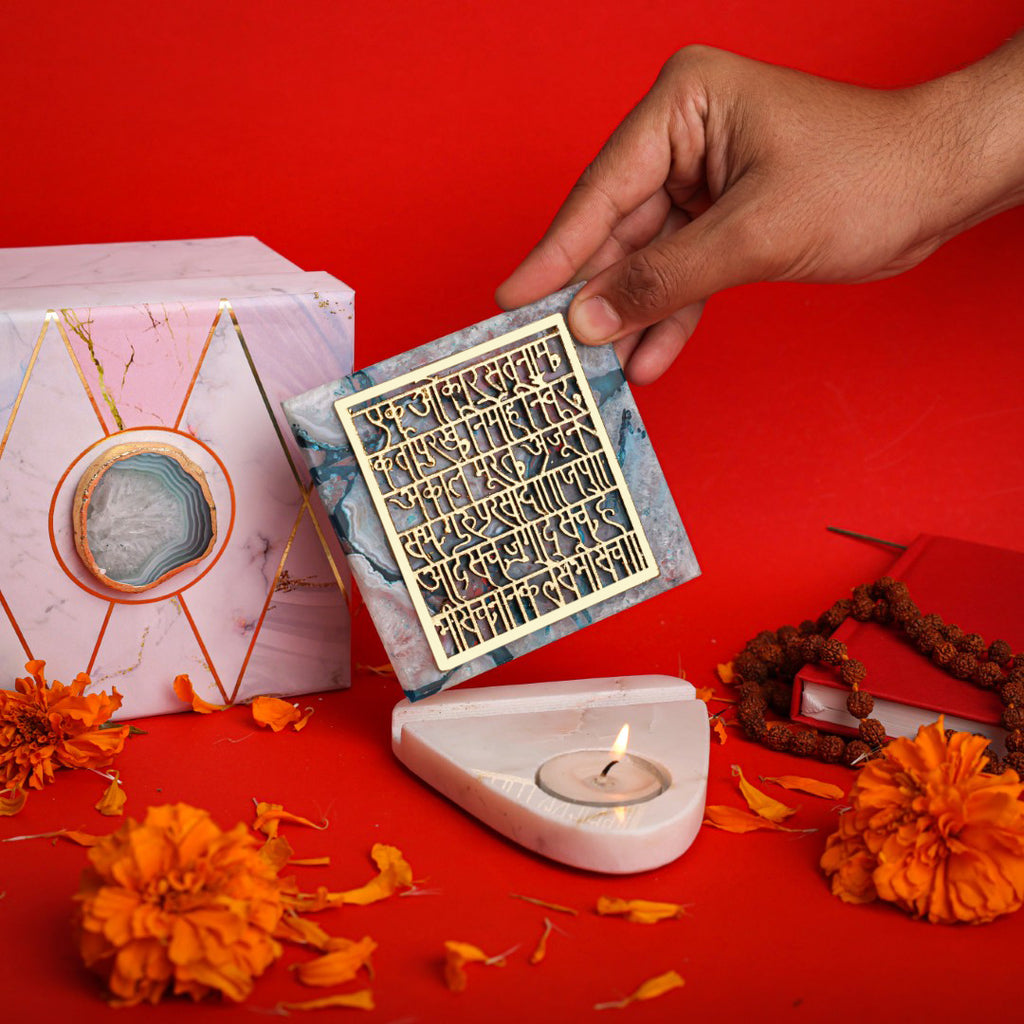 Agate IK ONKAR TeaLight Holder