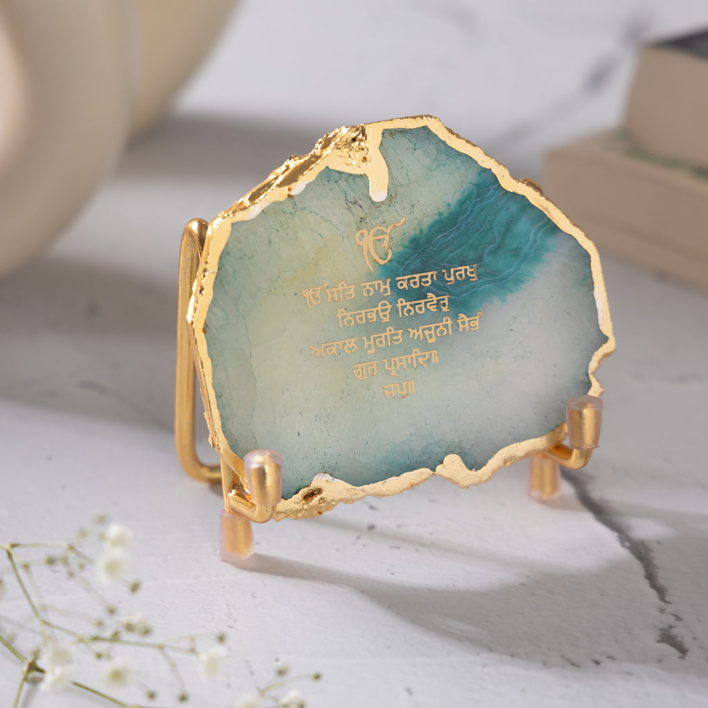 Ik Onkar Mantra Green Agate Metal Showpeice
