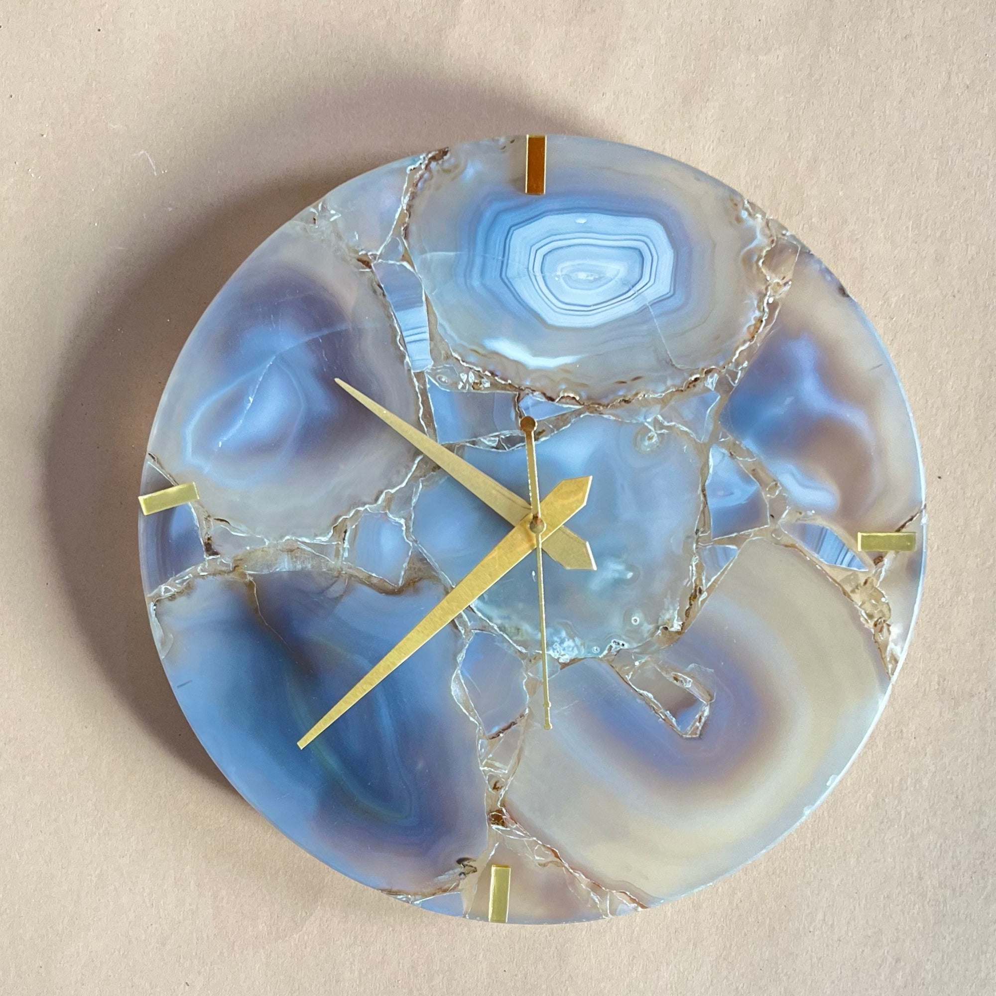 White  Agate Round Wall Clock