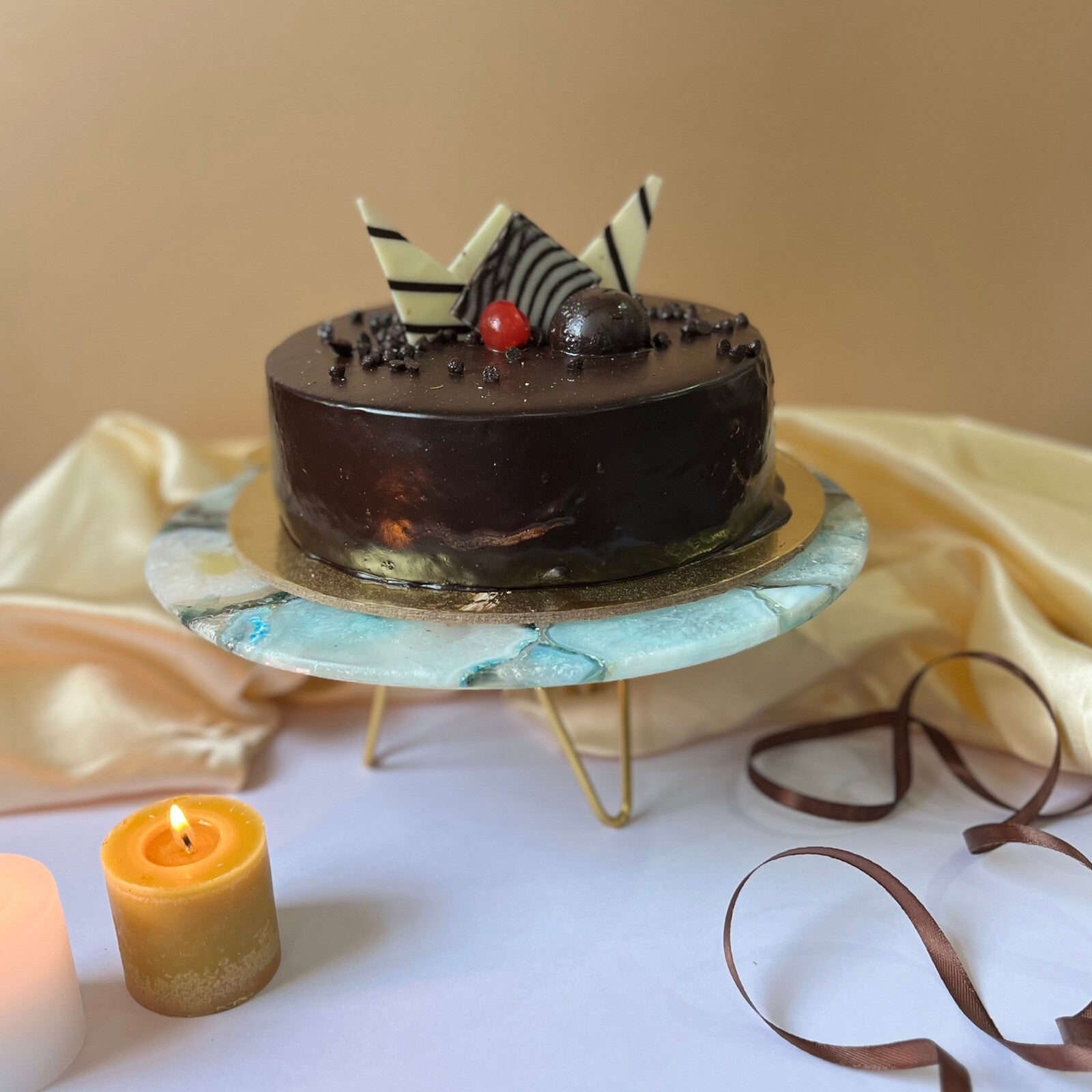 Green Agate Cake Stand with Metal Base - 10 Inches
