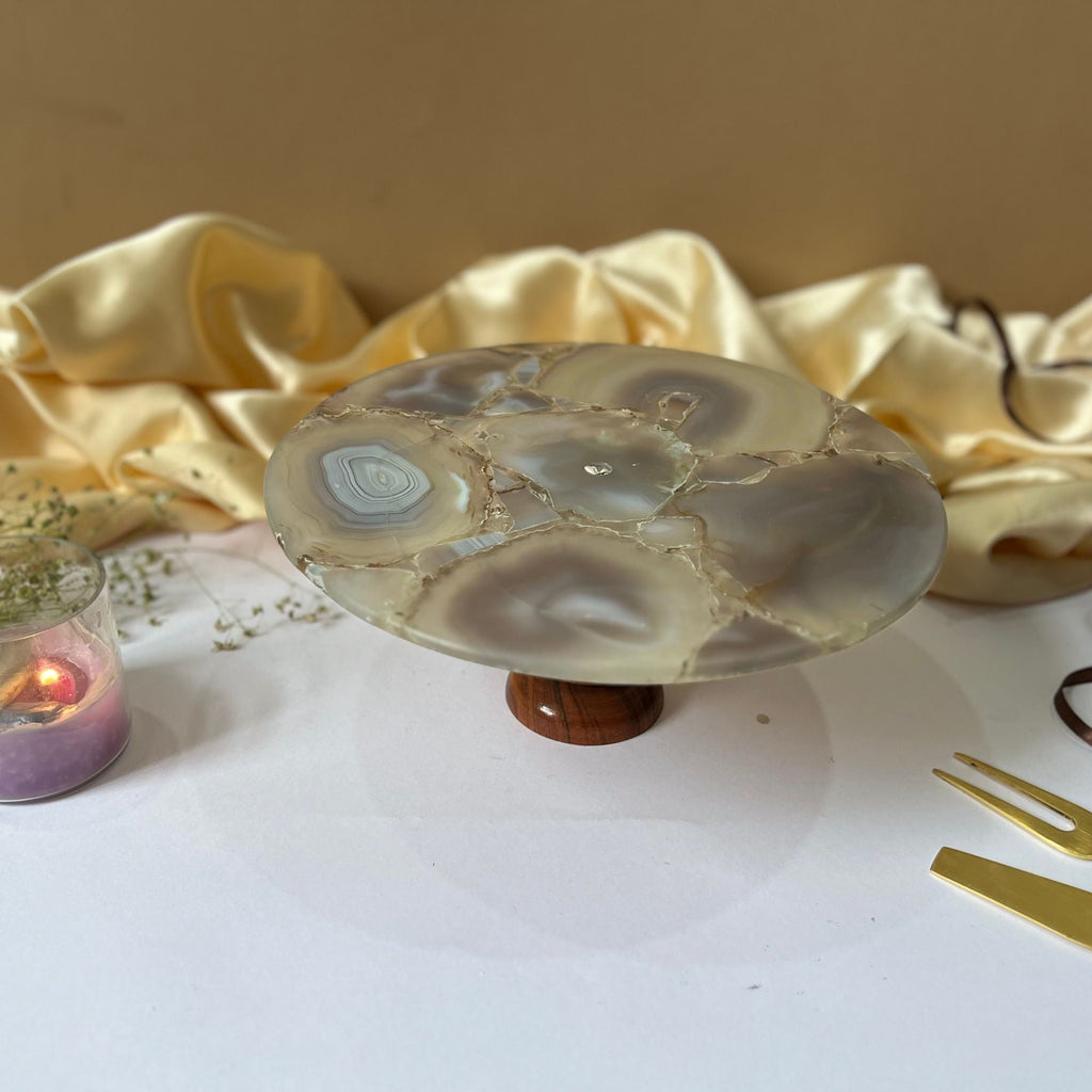 White Agate Cake Stand with Wooden Base - 10 Inches