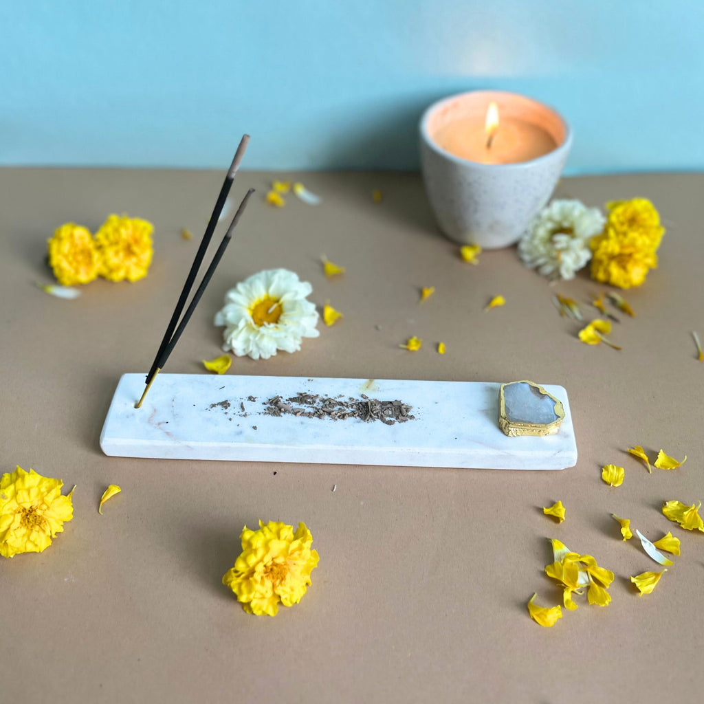 Marble Agarbatti Stand with White Agate