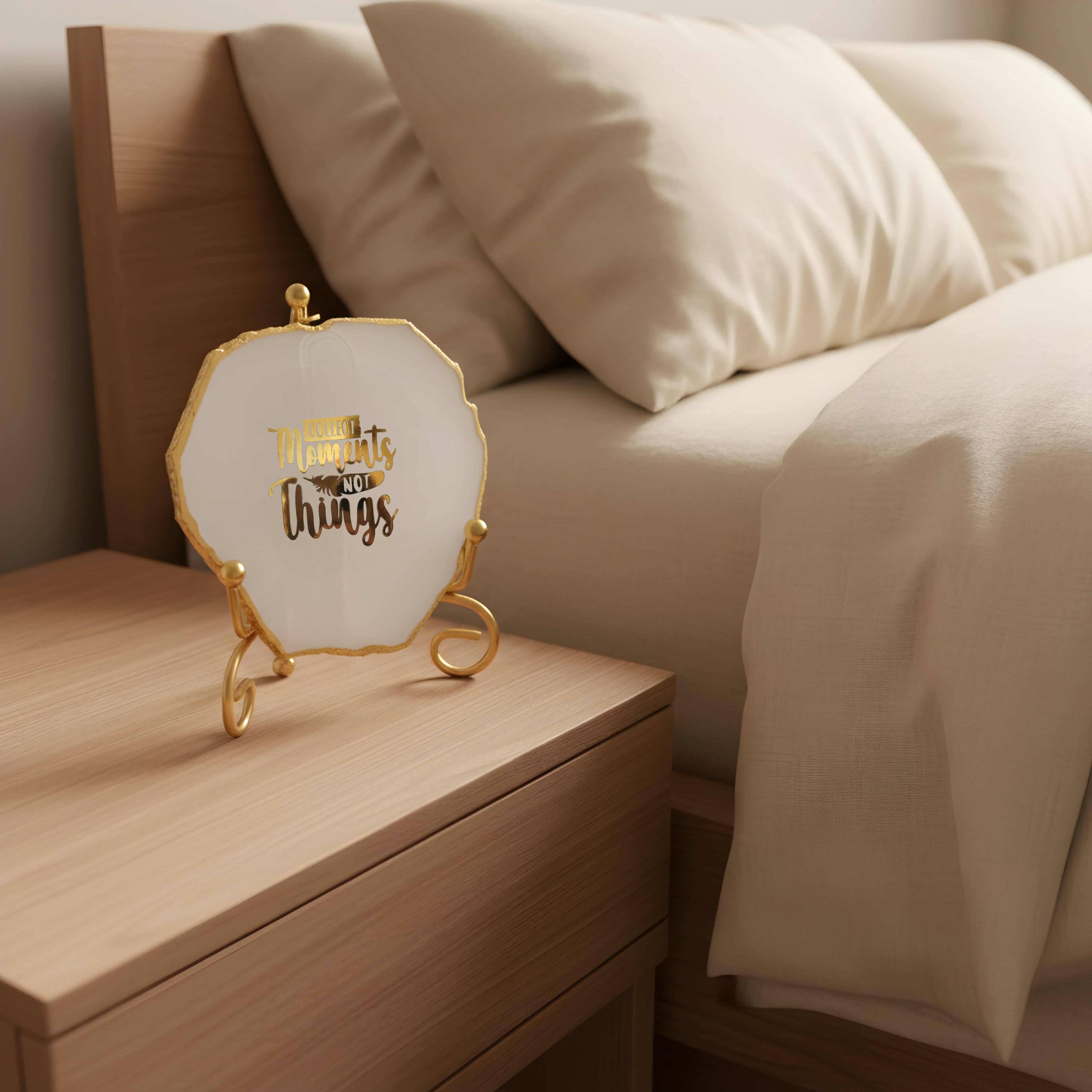 Agate Collect moments not things showpieces with Metal Stand - White