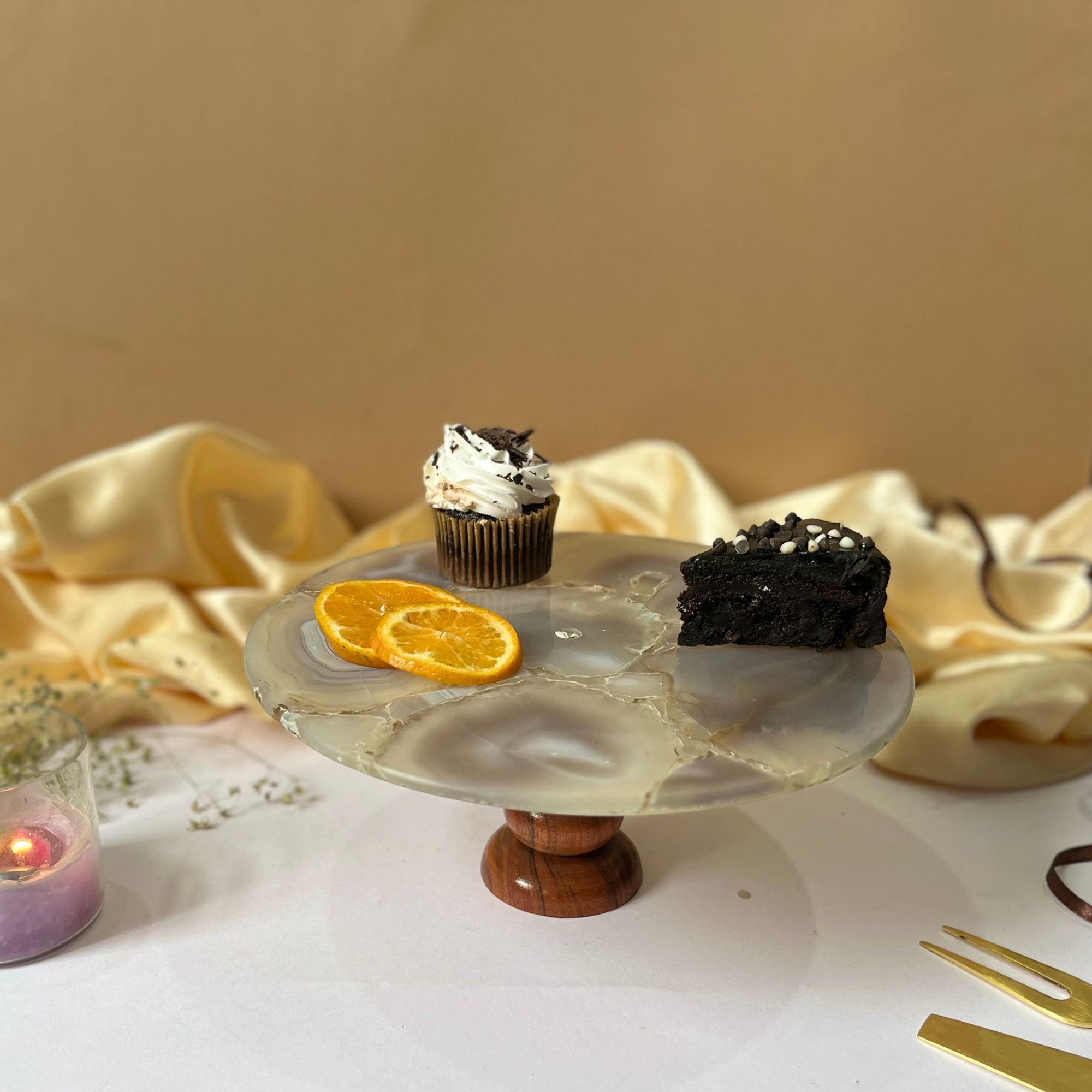 Natural Agate Cake Stand with Wooden Base - 10 Inches