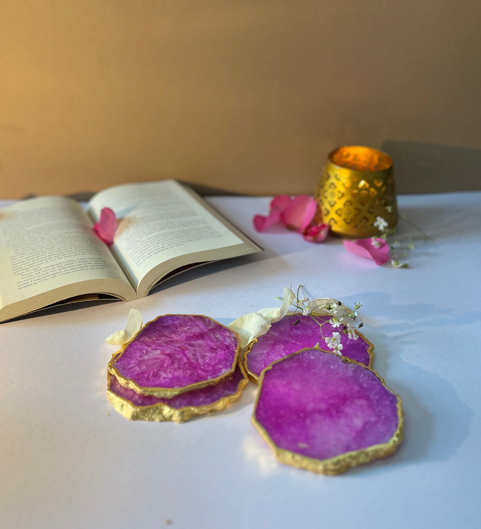 Crystal Agate Coaster Gold Plated Set of 4- Pink
