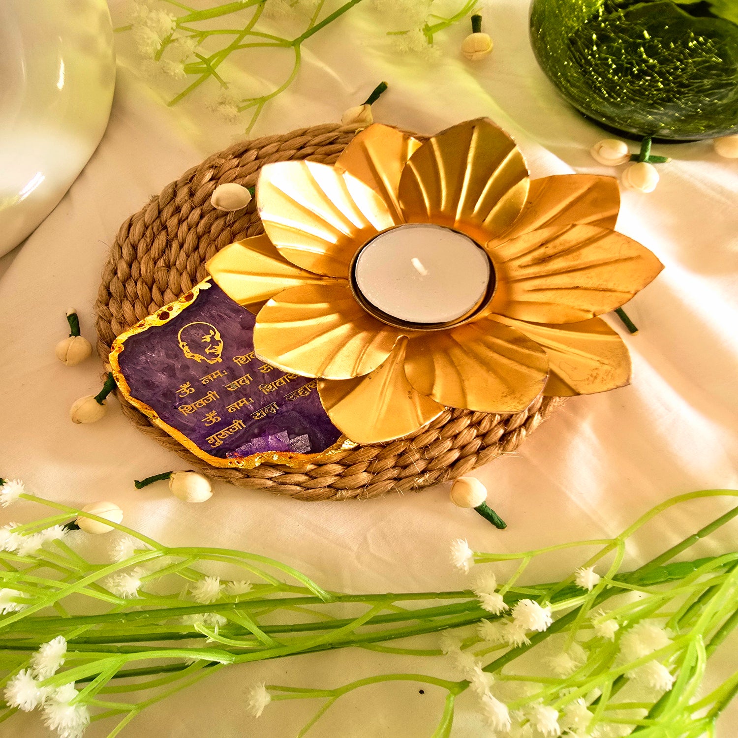 Agate Guruji Mantra Flower Shape Tealight Holder- Purple
