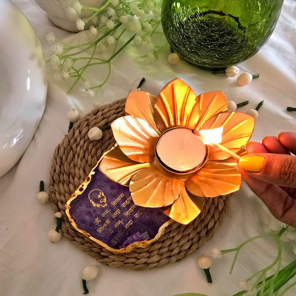 Agate Guruji Mantra Flower Shape Tealight Holder- Purple