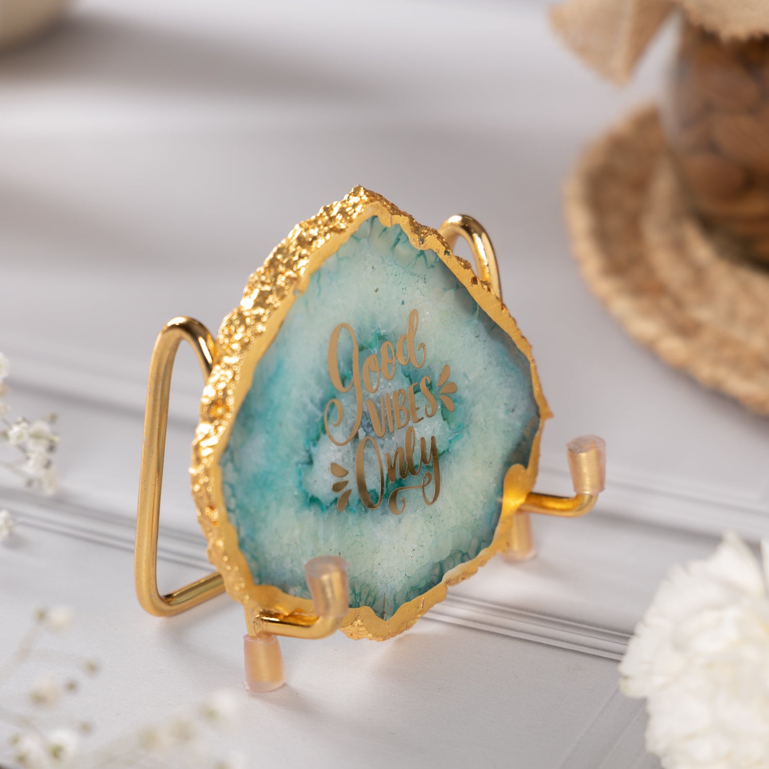 Good Vibes Green Agate Metal Showpeice