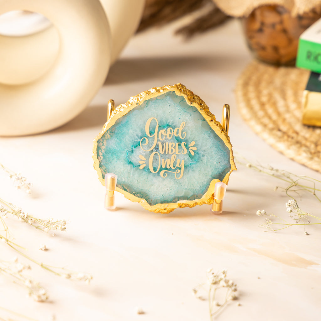 Good Vibes Green Agate Metal Showpeice