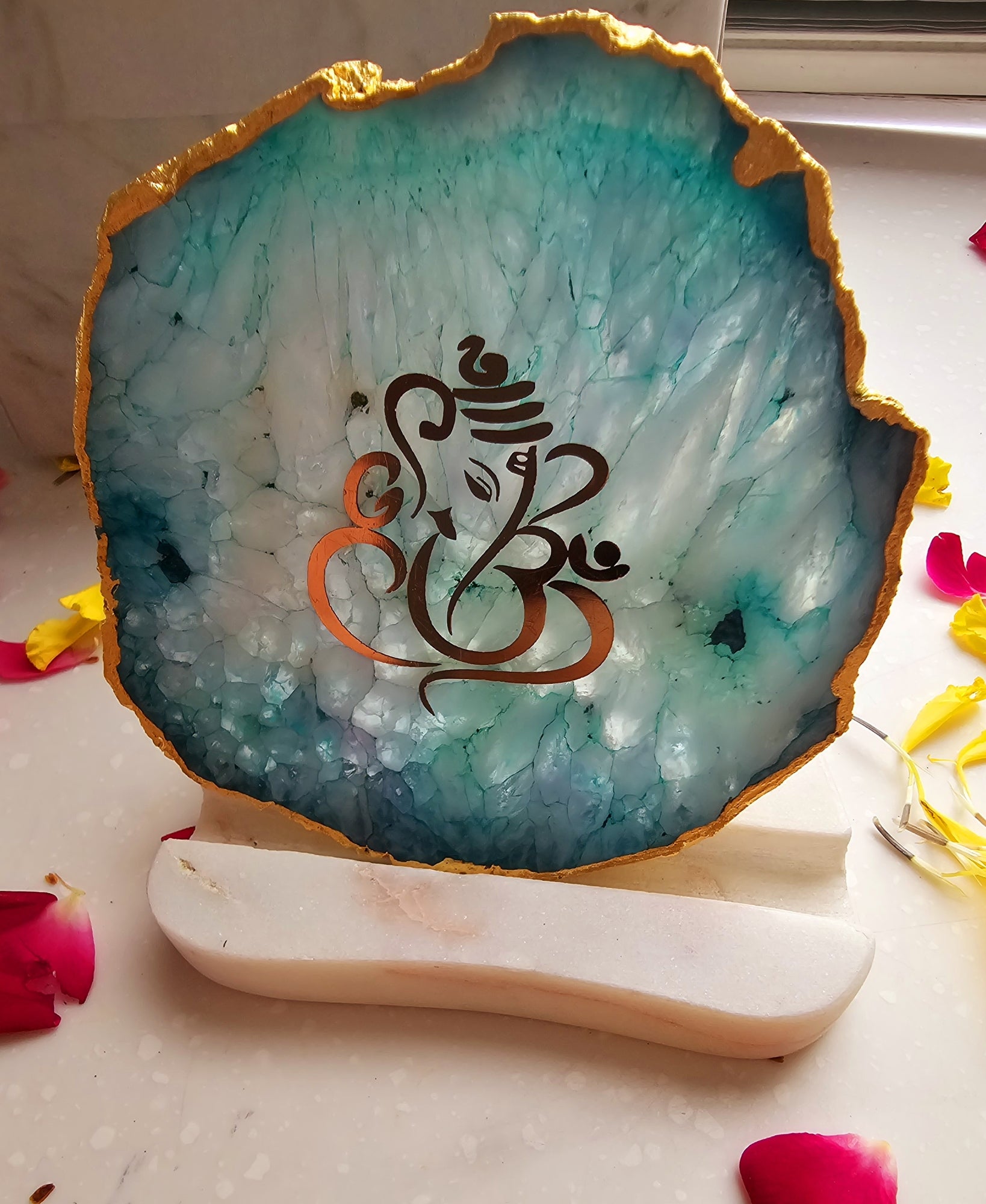 Ganesha Agate with Marble Base Back Side Tealight-Green