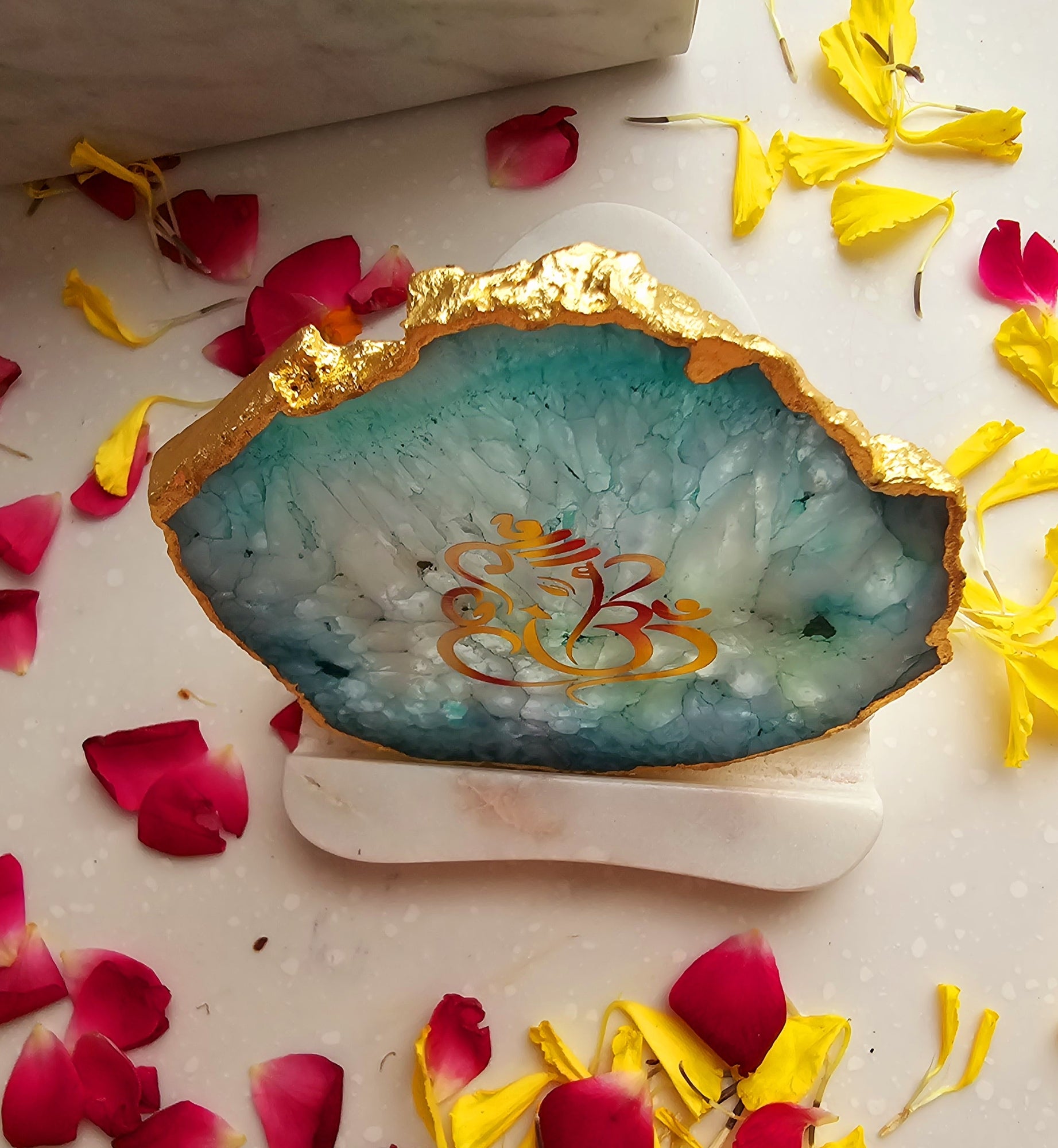 Ganesha Agate with Marble Base Back Side Tealight-Green