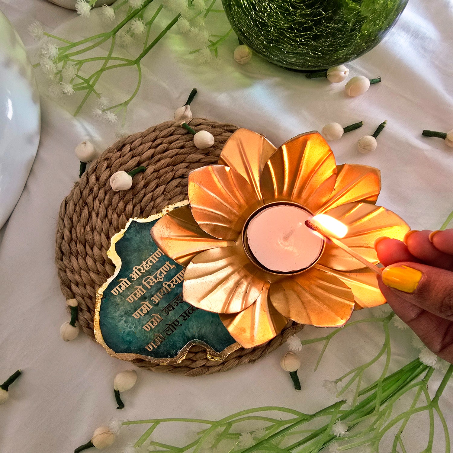 Agate Namokar Mantra Flower Shape Tealight Holder- Green