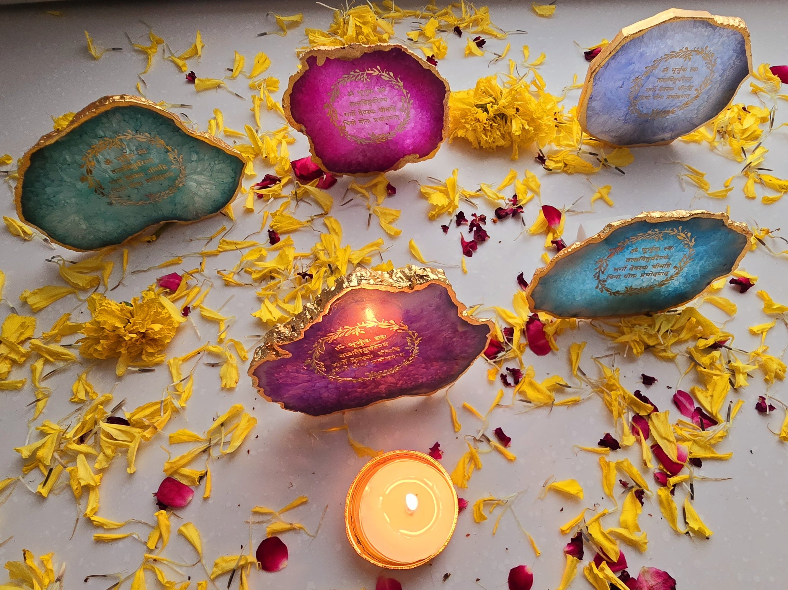 Agate Gayatri Mantra Small Back Side Tealight- Pink