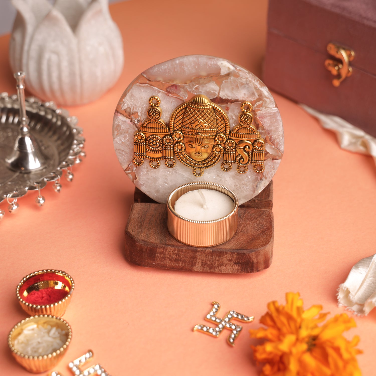 Agate Venkateshwar Wooden Tealight - White