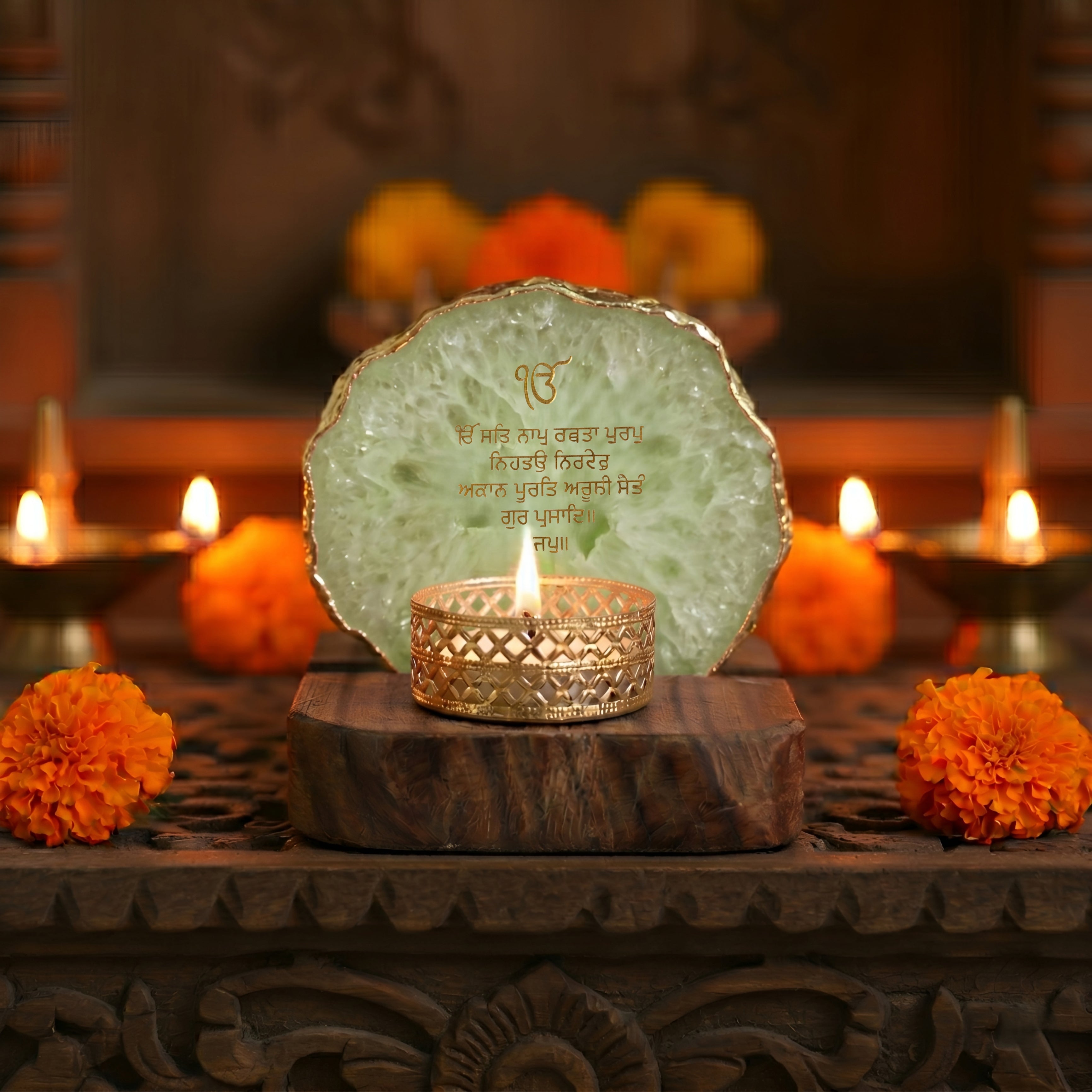 Ik Onkar Mantra Green Agate Tealight Wooden