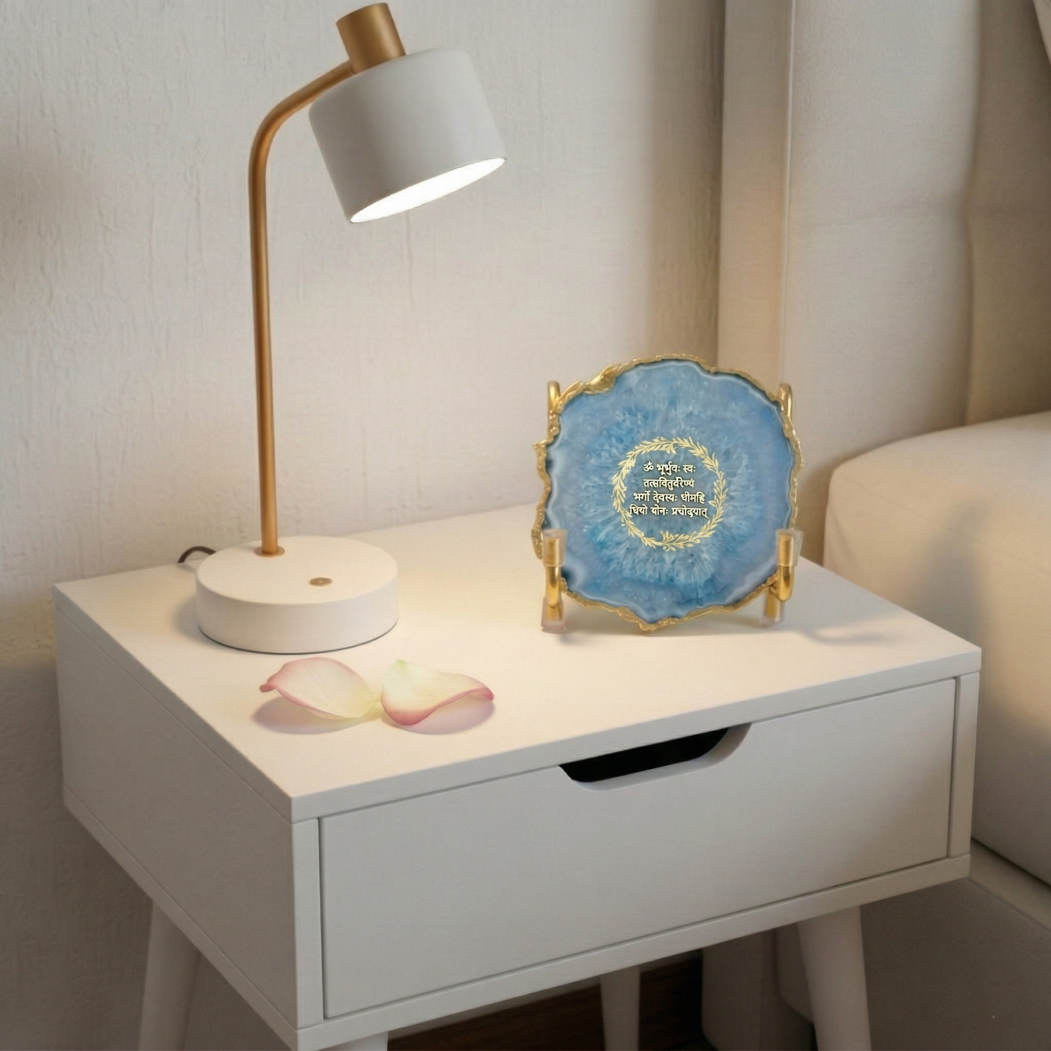 Gaytri mantra Blue Agate Metal Stand