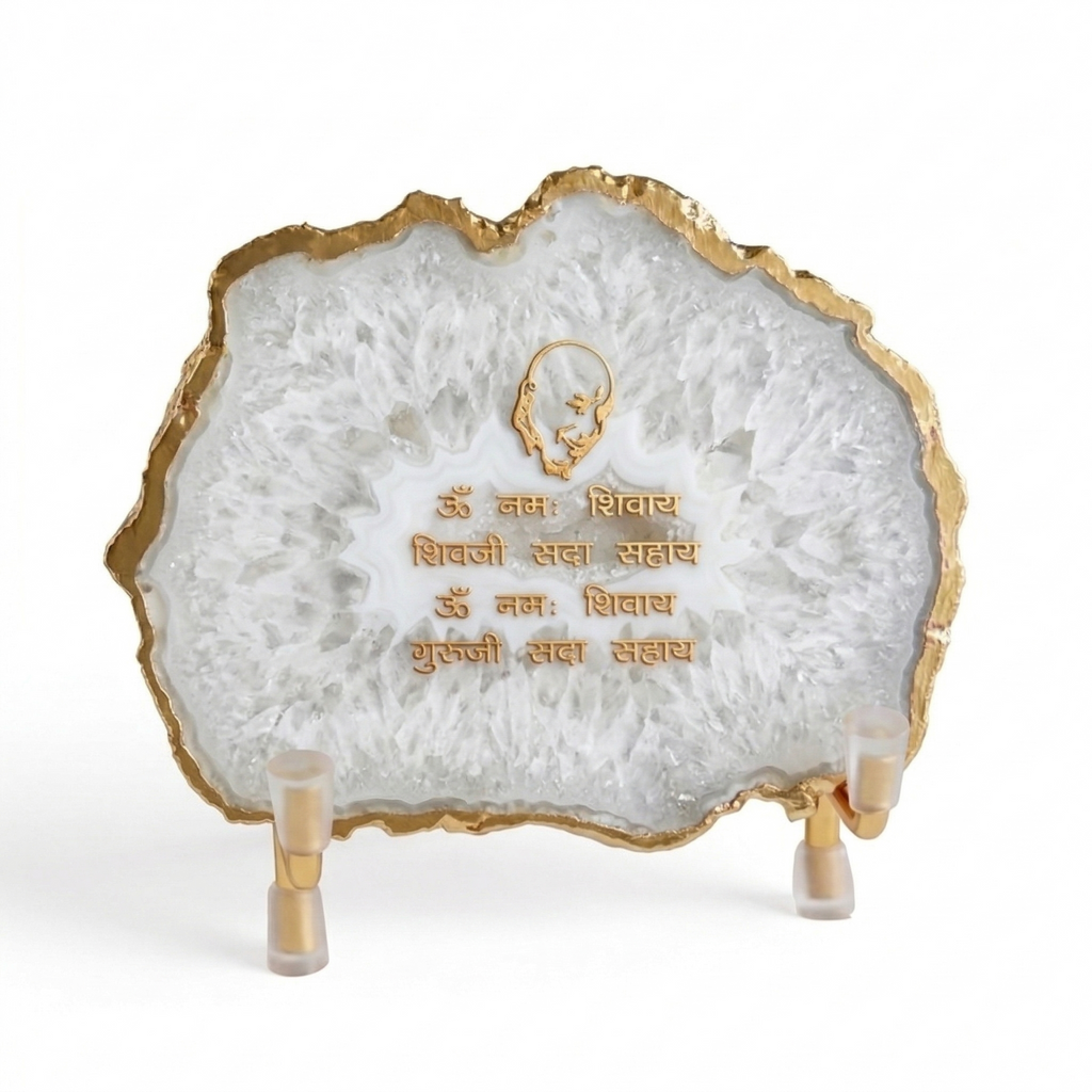Guru Ji Mantra White Agate Metal Showpeice