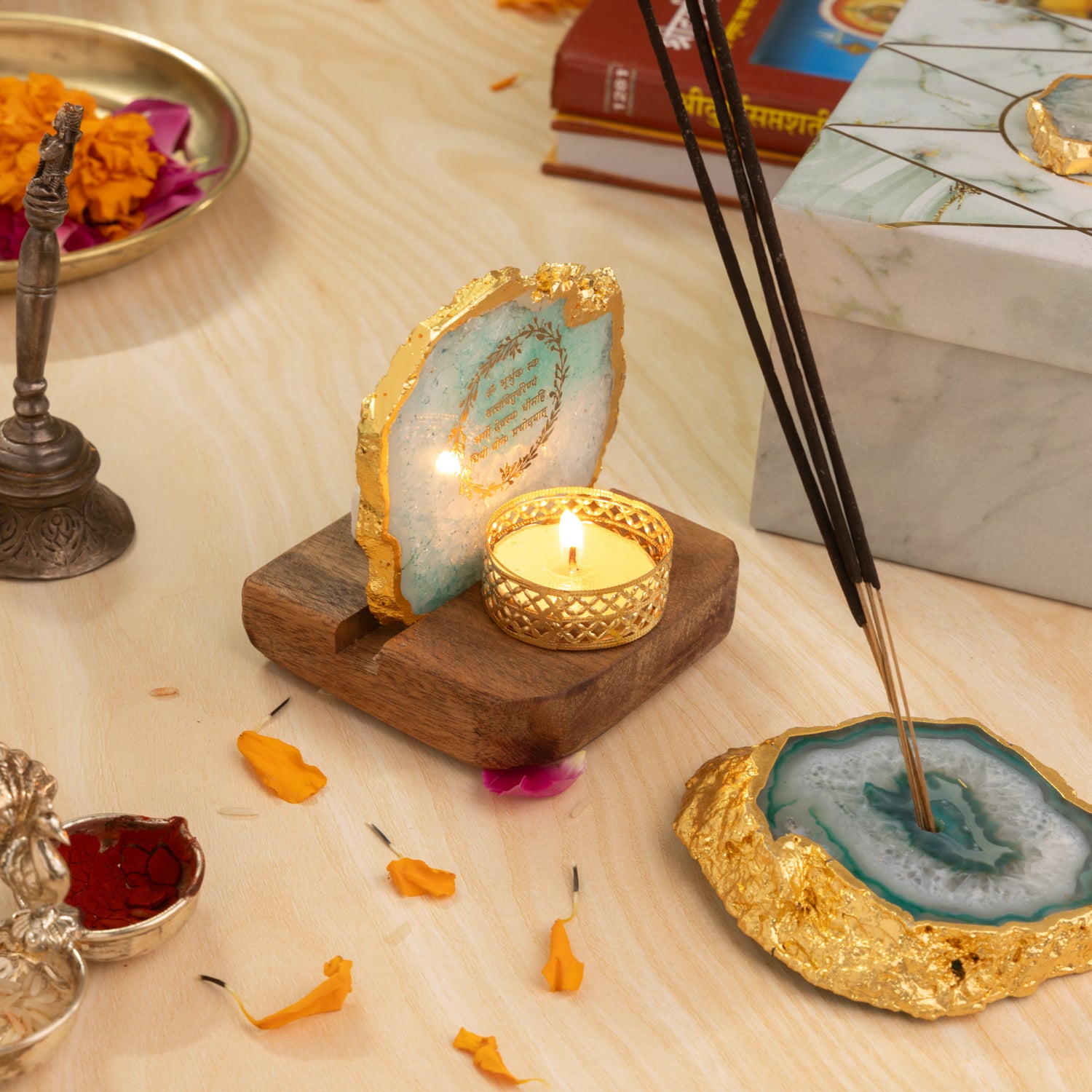 Agate Gayatri Mantra Tealight and Incense Holder Hamper