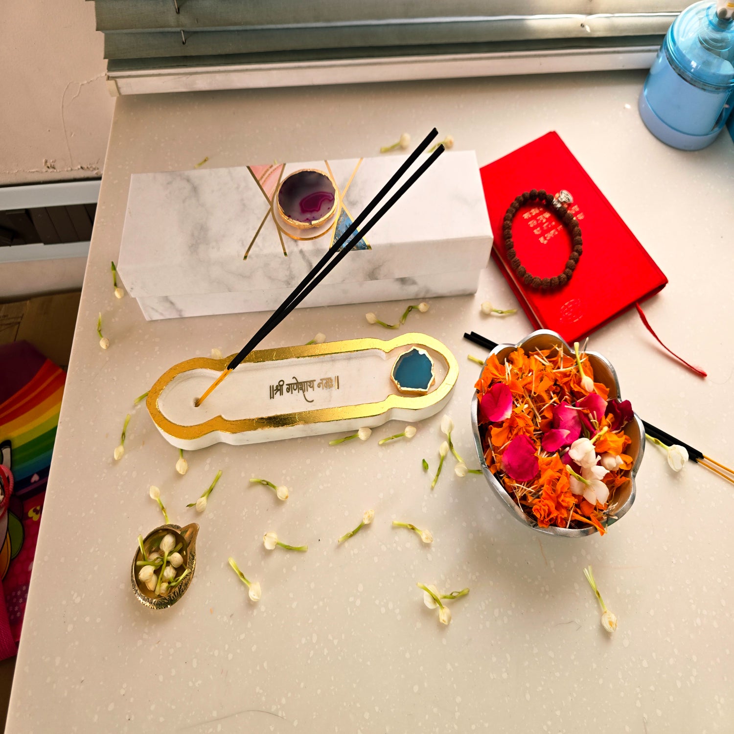 White Marble Shree Ganeshay Namah Agarbatti Stand