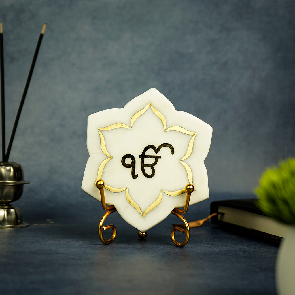 Ik Onkar Floral shape Marble with Brass Inlay Metal Stand Showpiece
