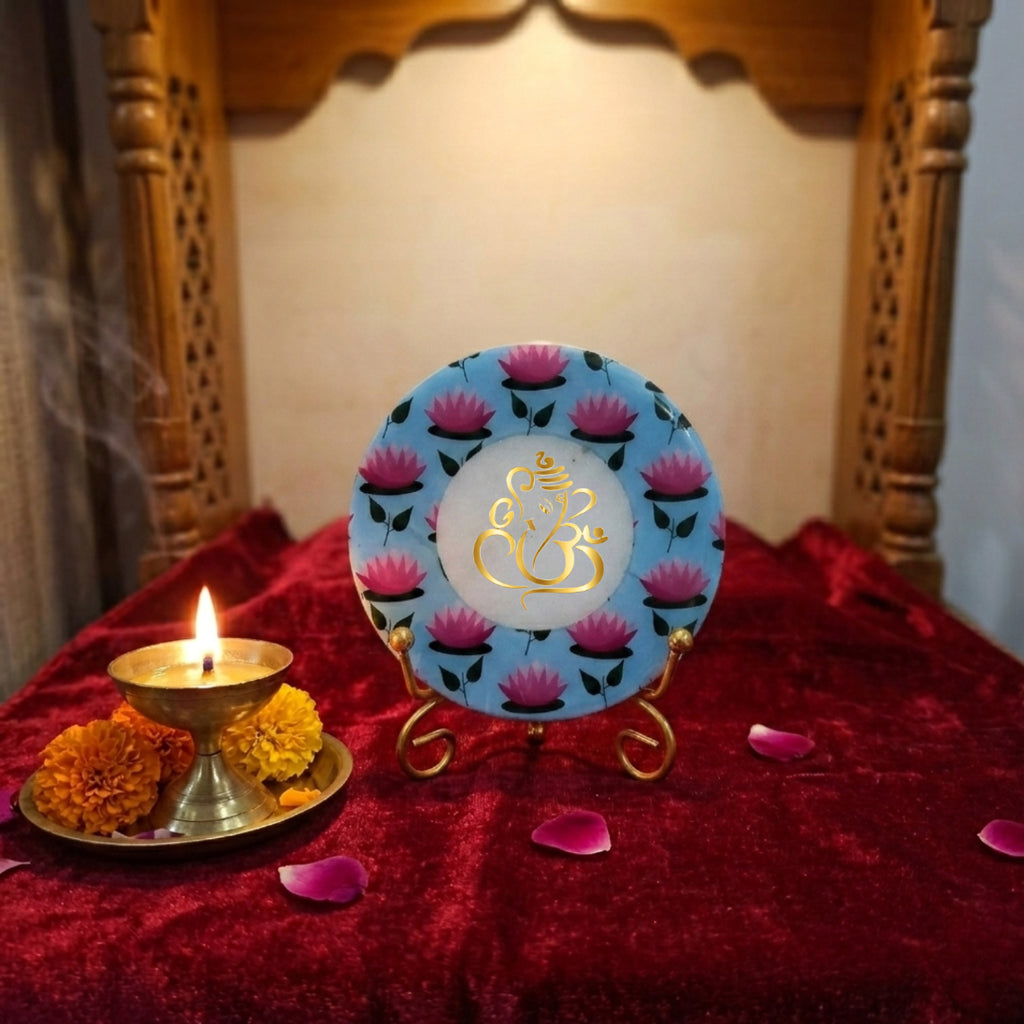 Marble Round Pichwai Showpiece With Folding Metal Stand