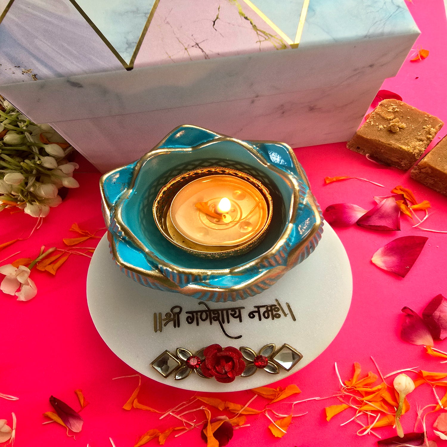 White Marble Shree Ganeshay Namah Choki And Polyresin Tea Light Holder