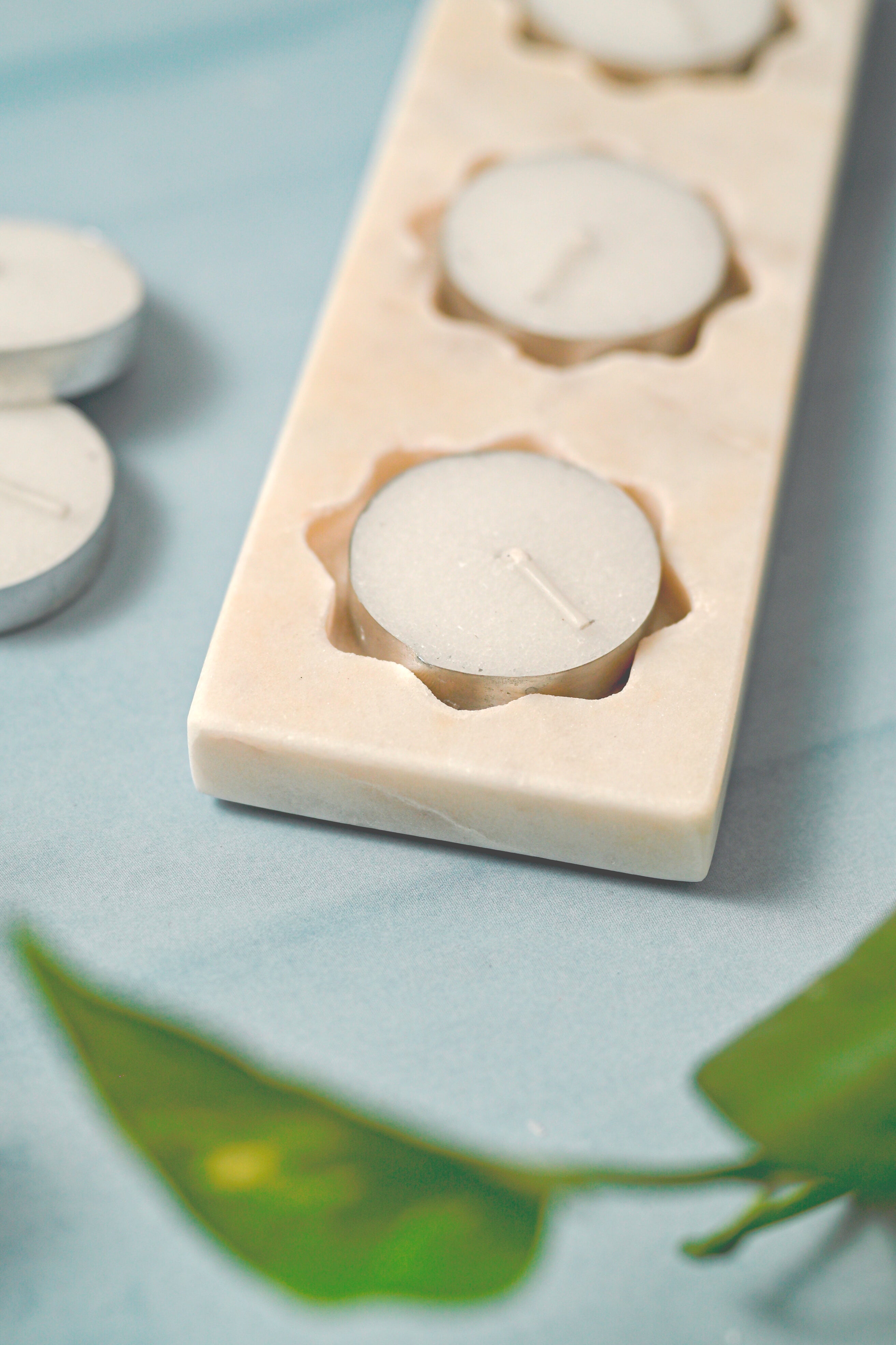 Line Leaf Design Marble tea light Holder Set of 2