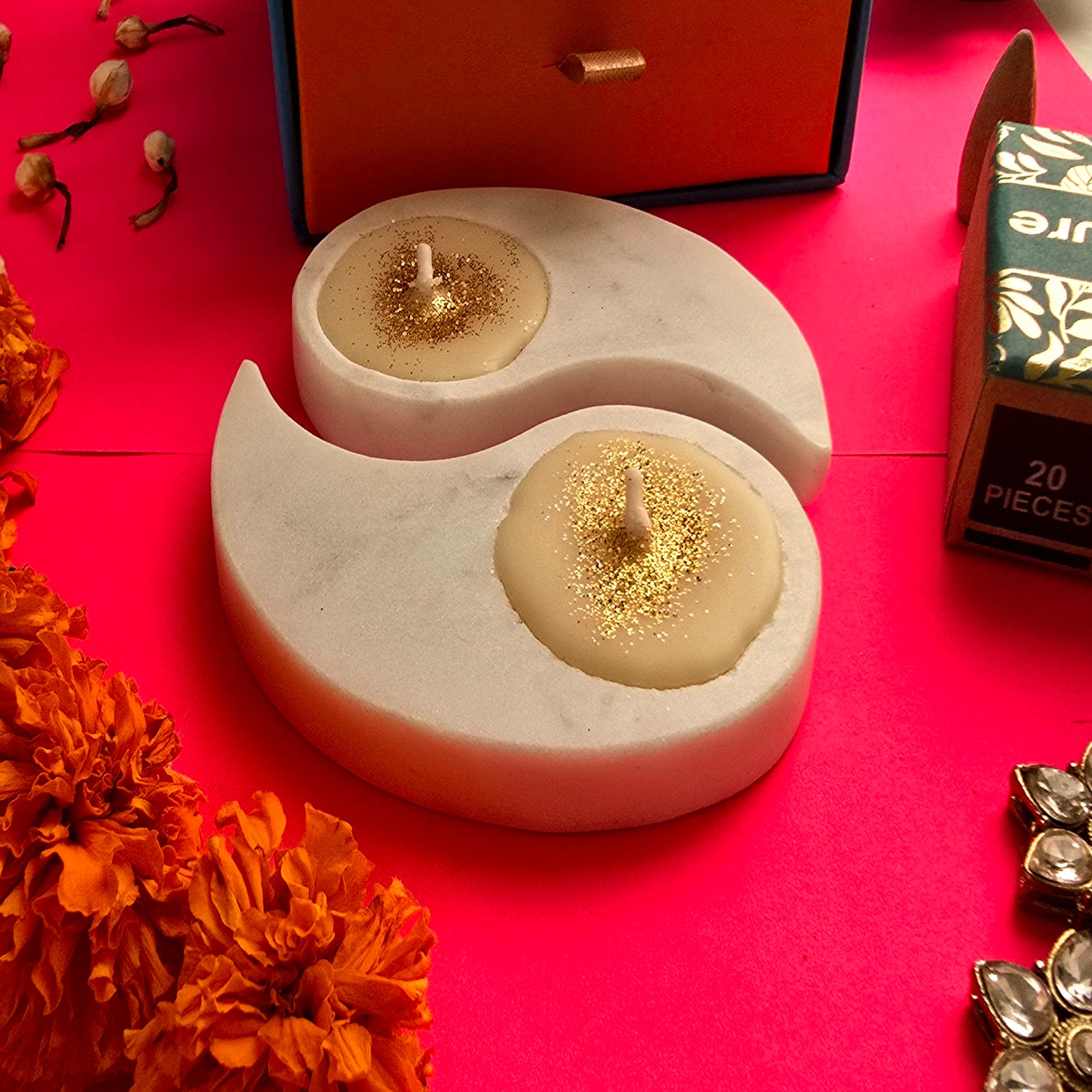 Marble yin-yang Shape Candle Holder Set