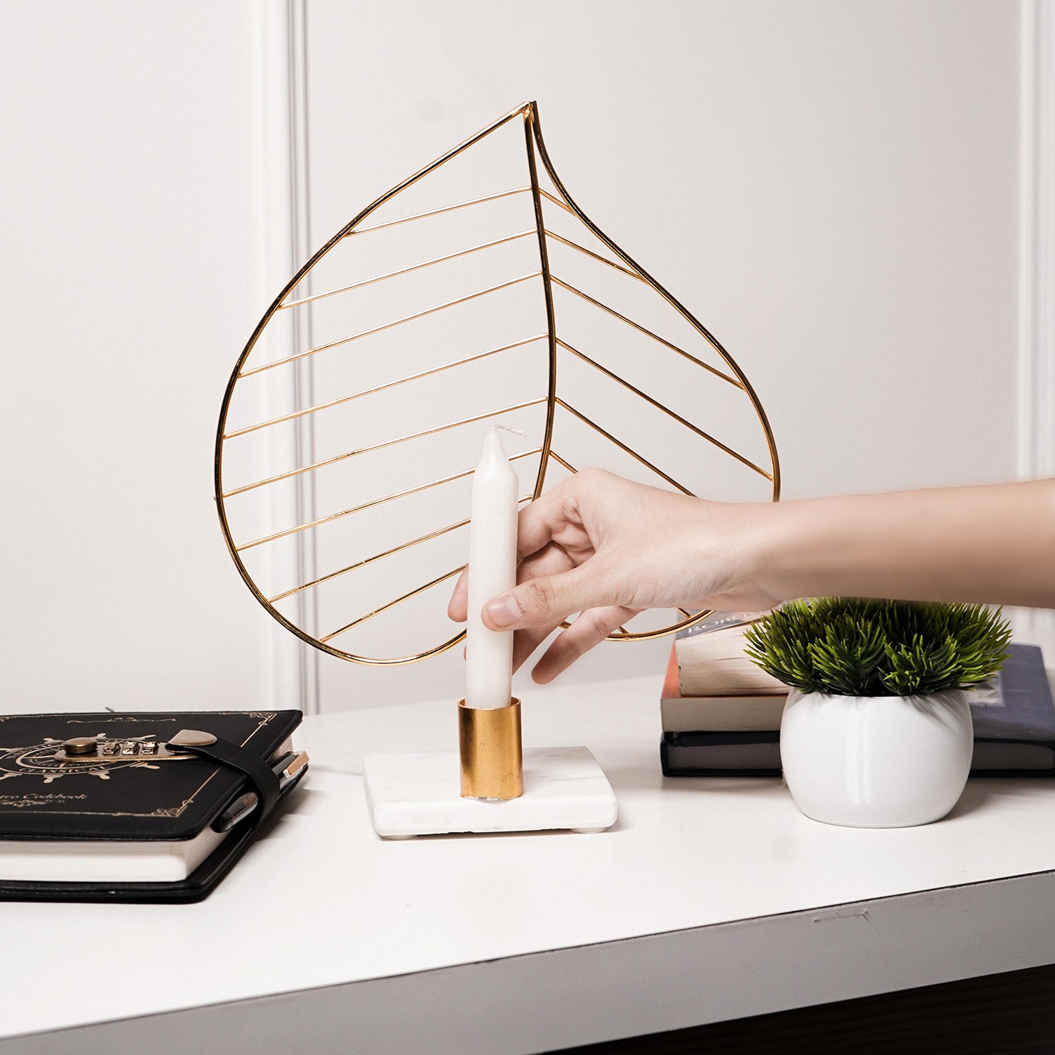Leaf Design Metal Candle Holder with Marble Base Home Decor Accent