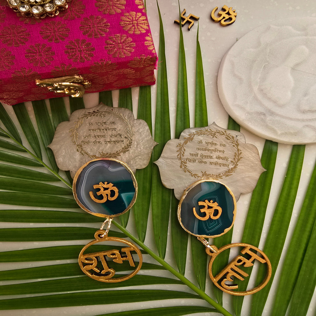 Mother Of Pearl Gaytri Mantra Shubh Labh Door Hangings