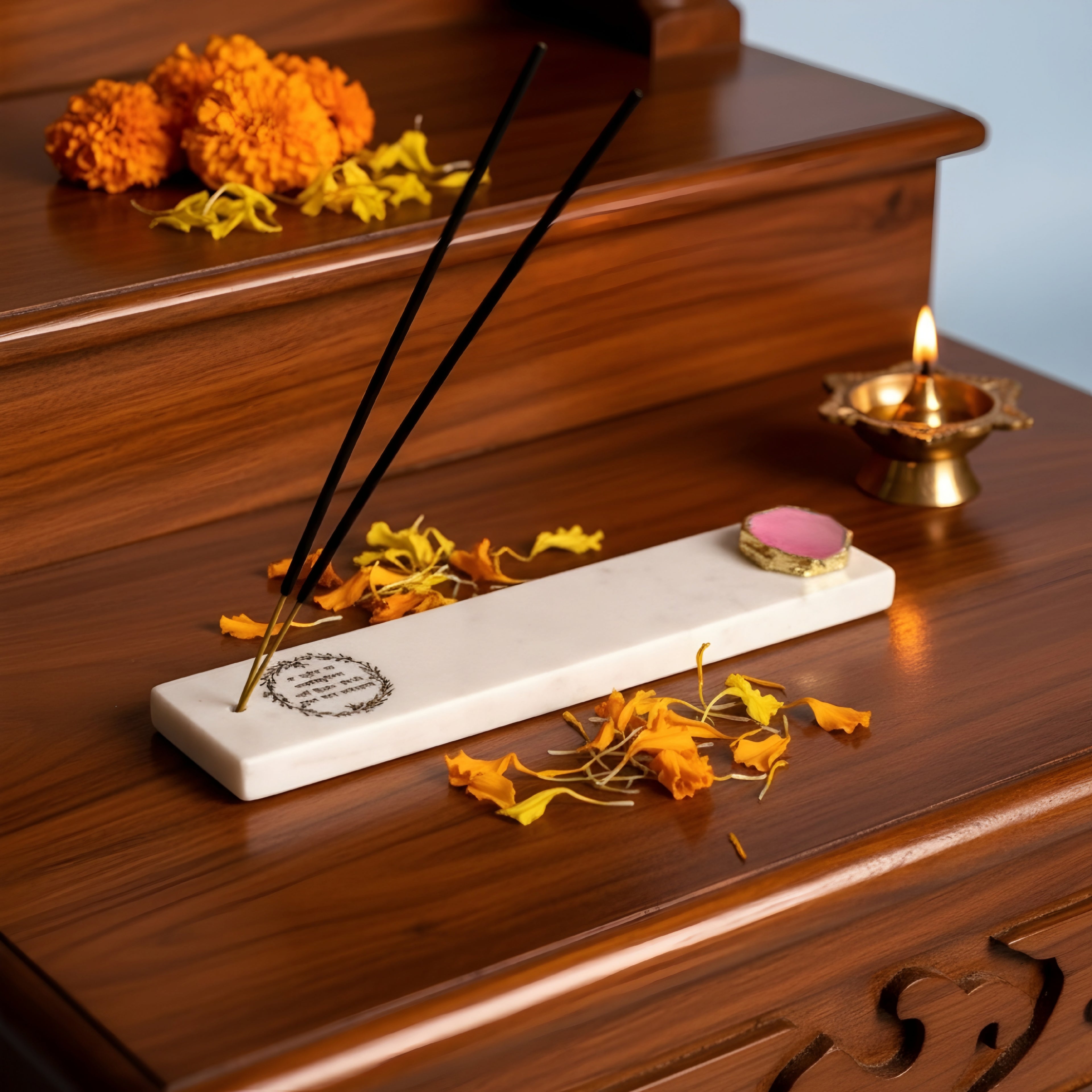 Marble with Agate Gayatri Mantra Agarbatti Stand