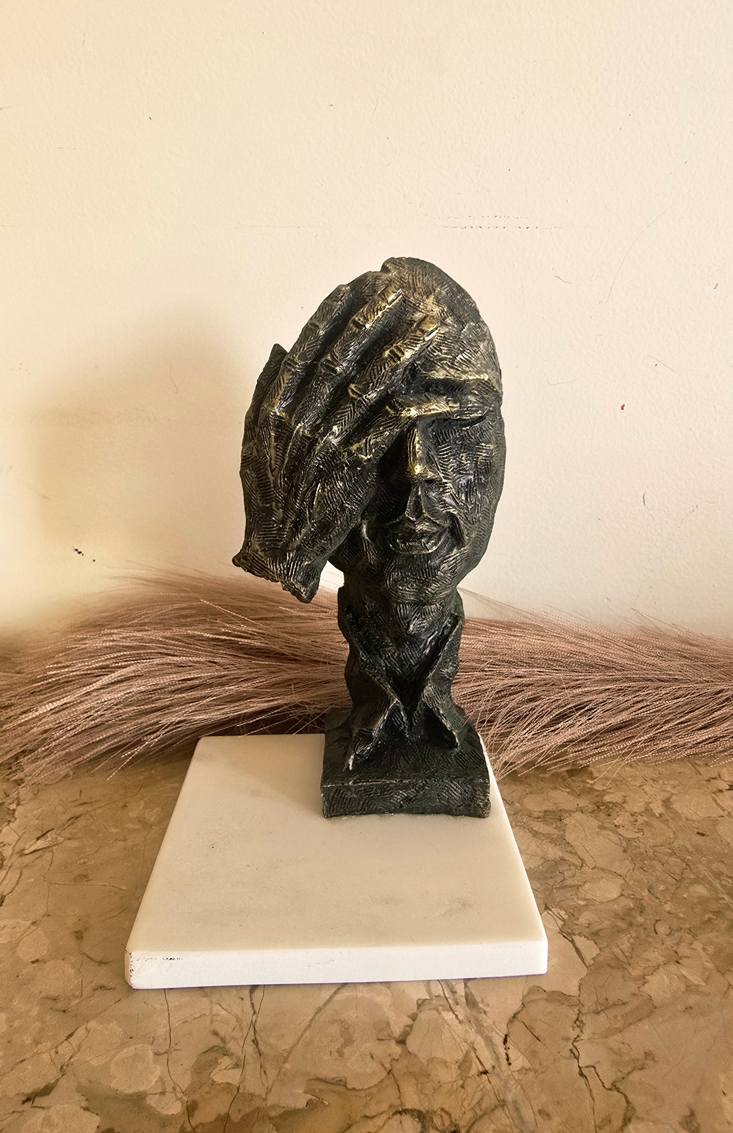 Black Golden Thinking Face in Hand Resin Decor Statue