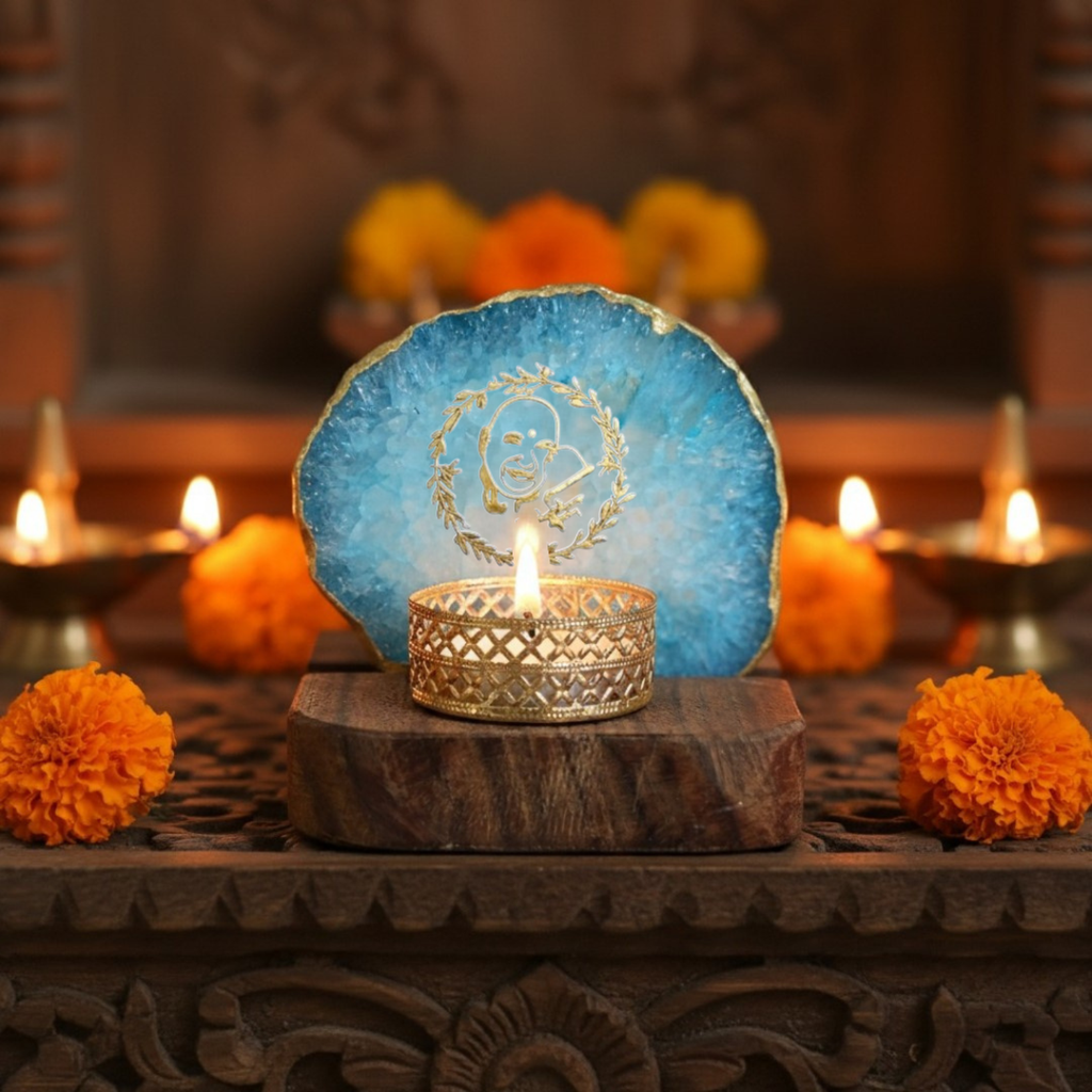 Guruji Agate Tea Light Holder with Wood Stand