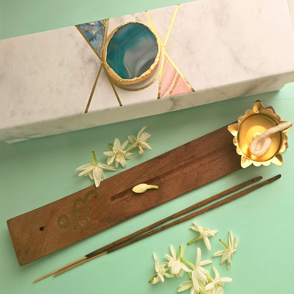 Wooden Ik Onkar Incense Holder And Diya