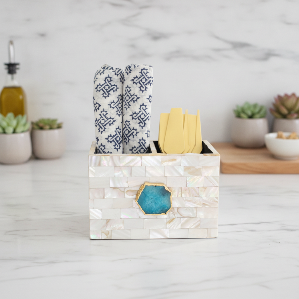Green  Agate  With Mother Of Pearl Cutlery Holder